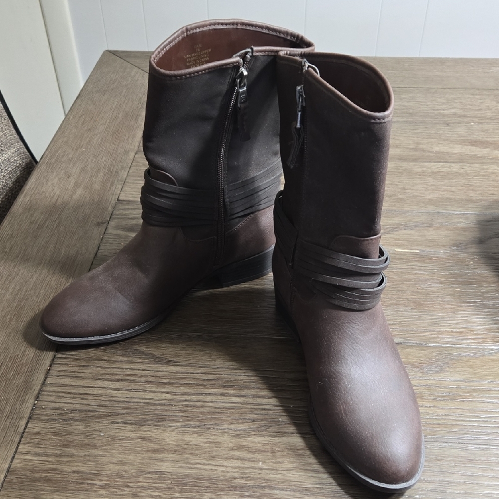 Chaps Dark Brown Ankle Boots